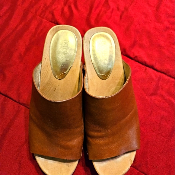 Michael Kors shoes - Picture 1 of 4